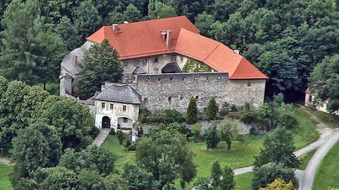 Ferienwohnungen Brigitte In Der Altstadt Bad Reichenhall Eksteriør bilde